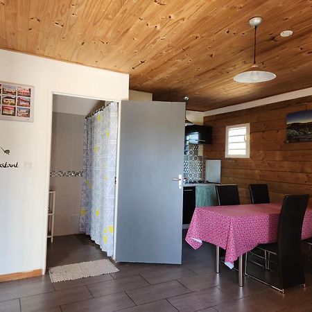 R'Marine439 Locations Saisonnieres Villa La Marine Room photo